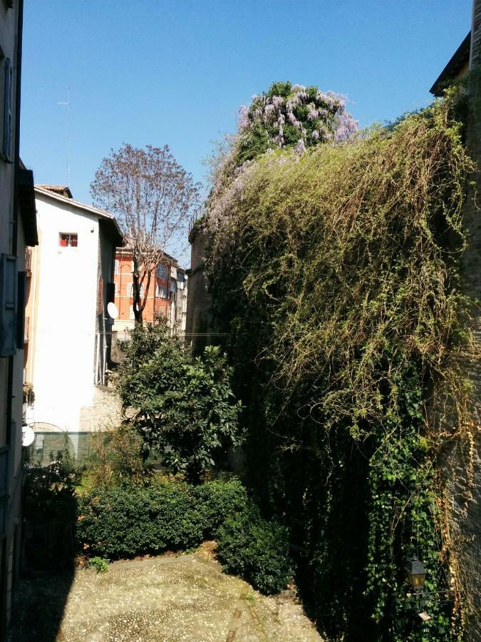 Appartamento Honey House Parma Esterno foto