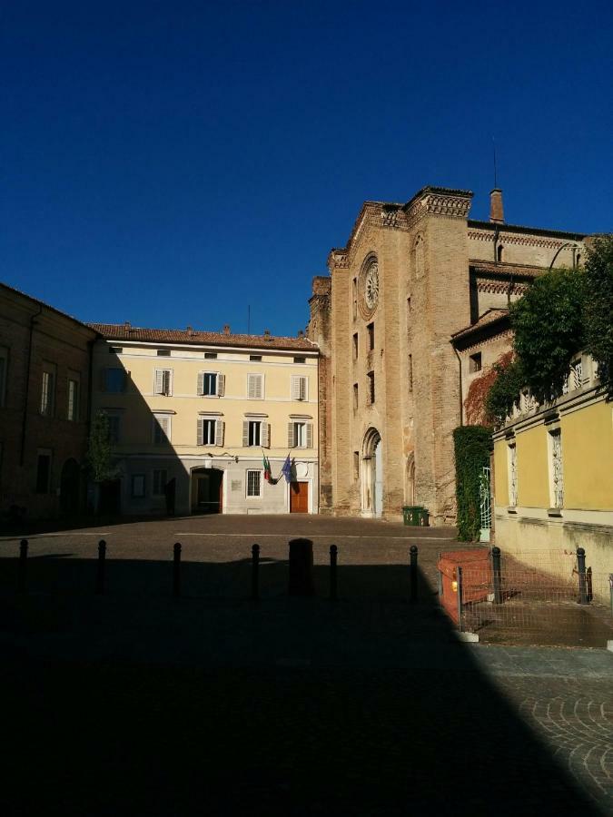 Appartamento Honey House Parma Esterno foto