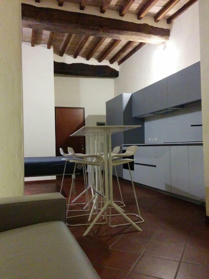 Appartamento Honey House Parma Esterno foto