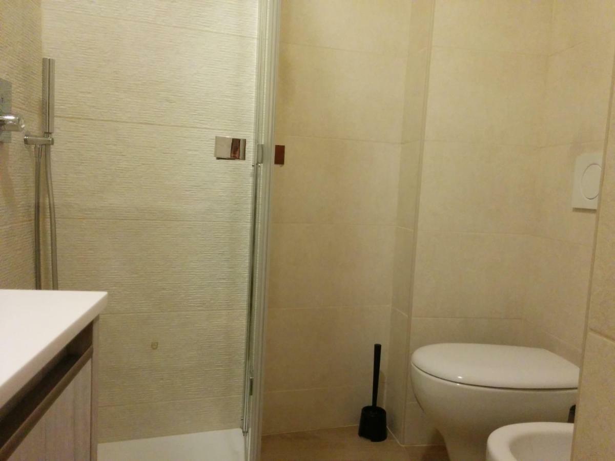 Appartamento Honey House Parma Esterno foto